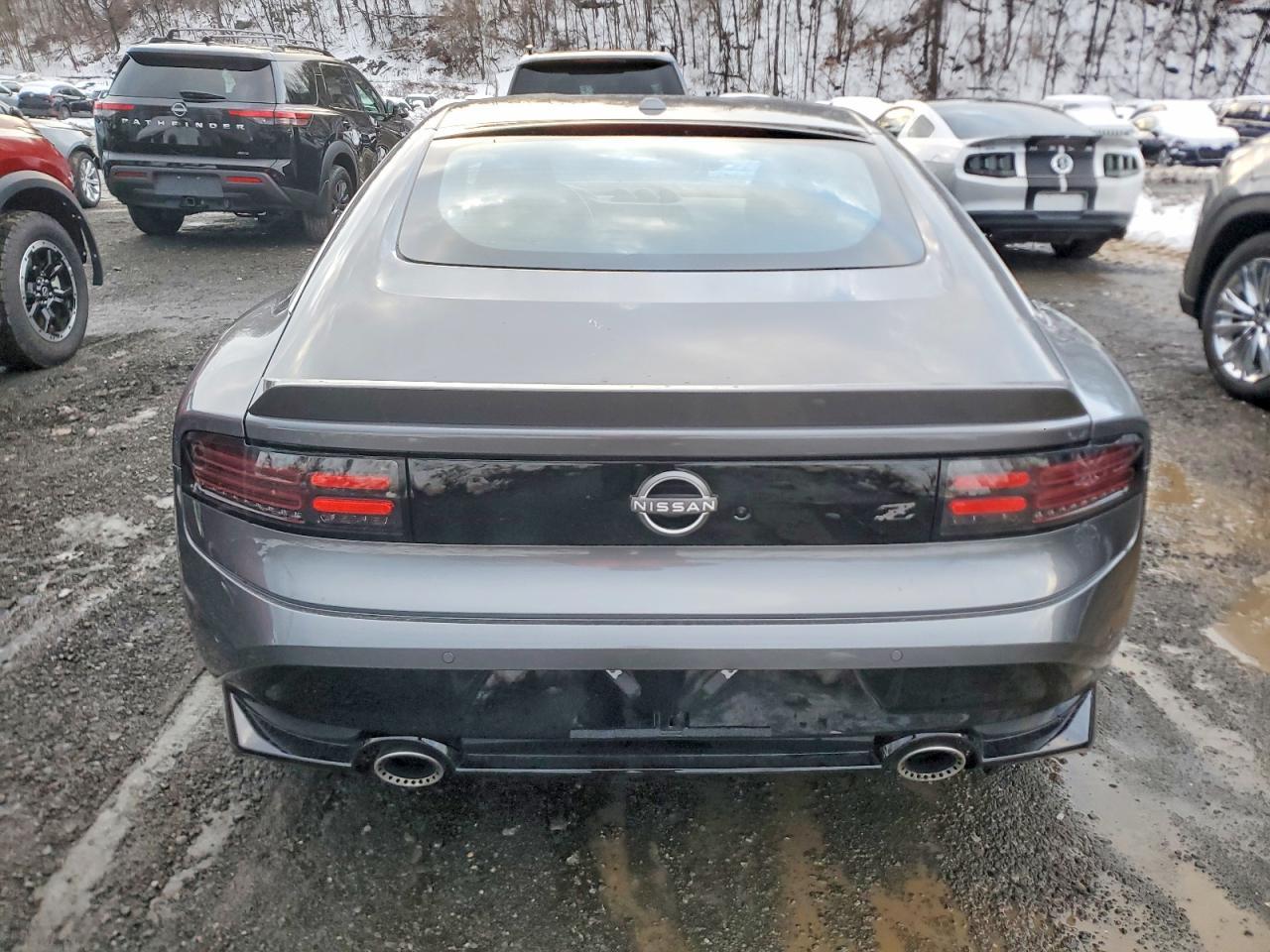 2025 Nissan Z Performance - Фото 6