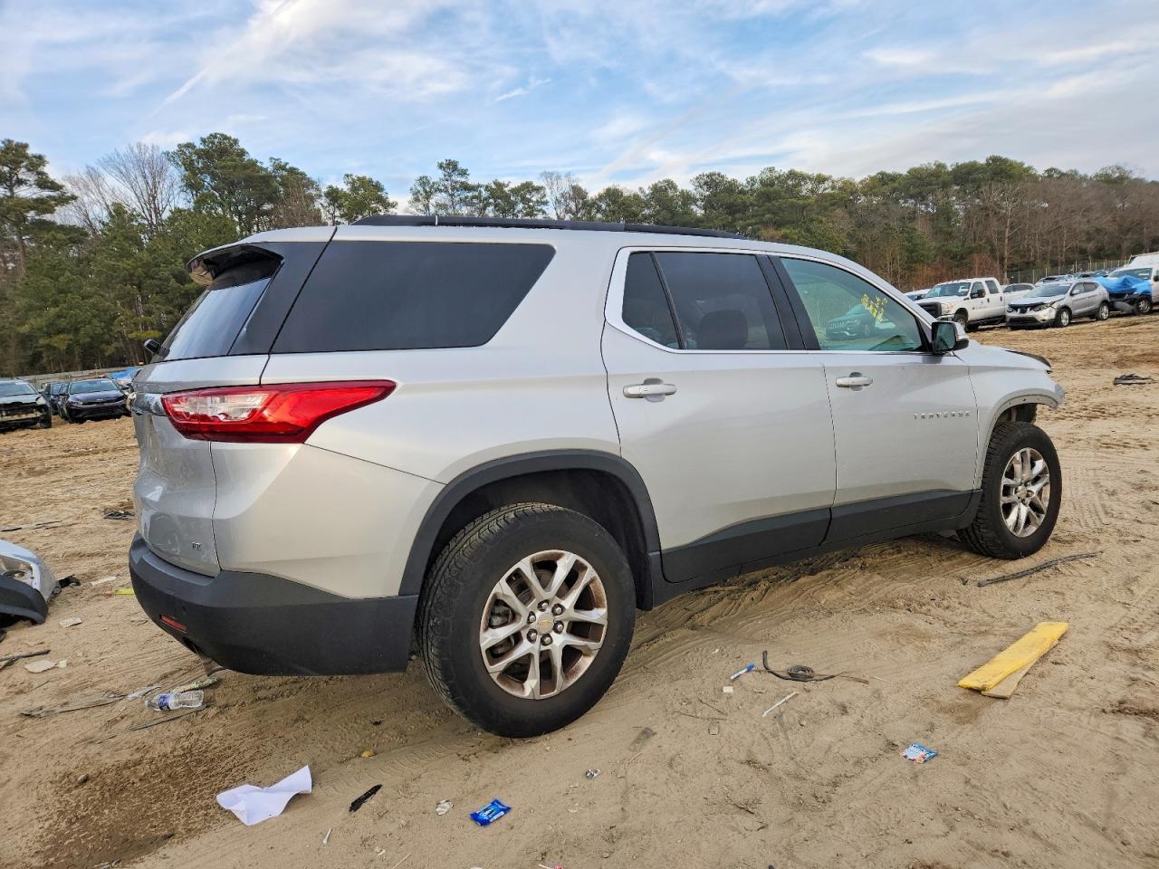 2019 Chevrolet Traverse Lt - Фото 3