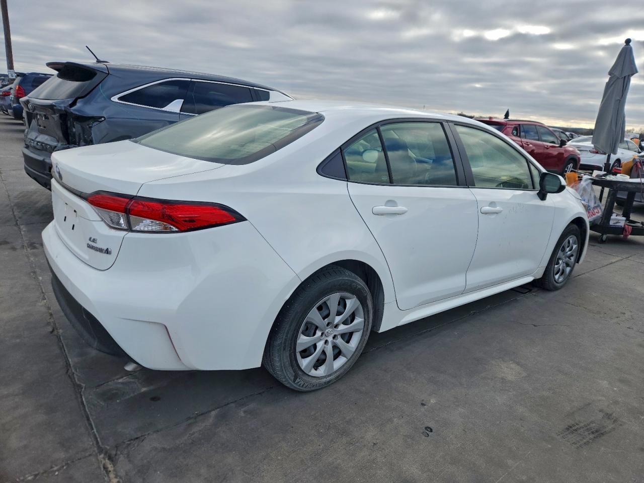 2024 Toyota Corolla Le - Фото 3