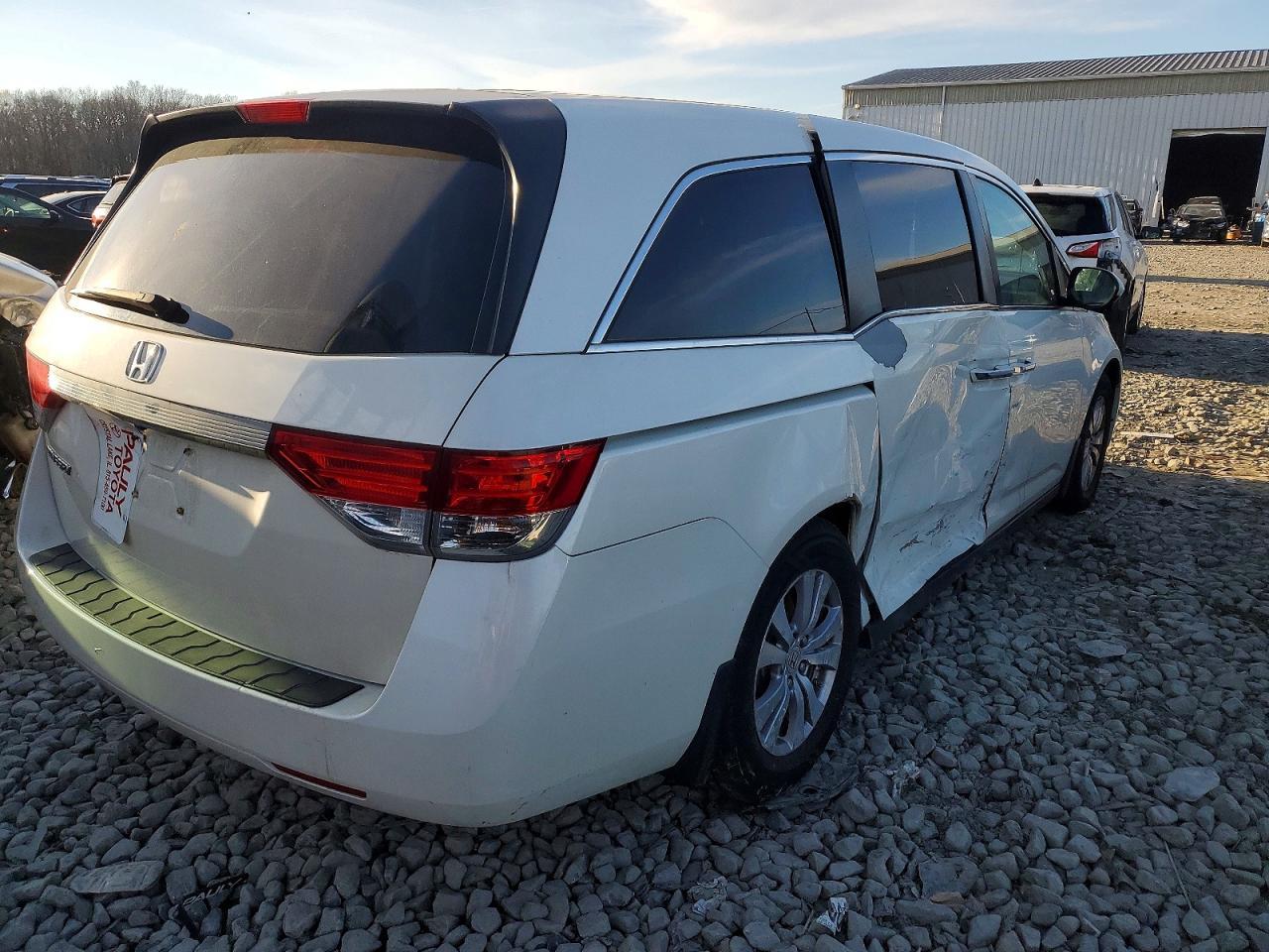 2014 Honda Odyssey Ex - Image 3