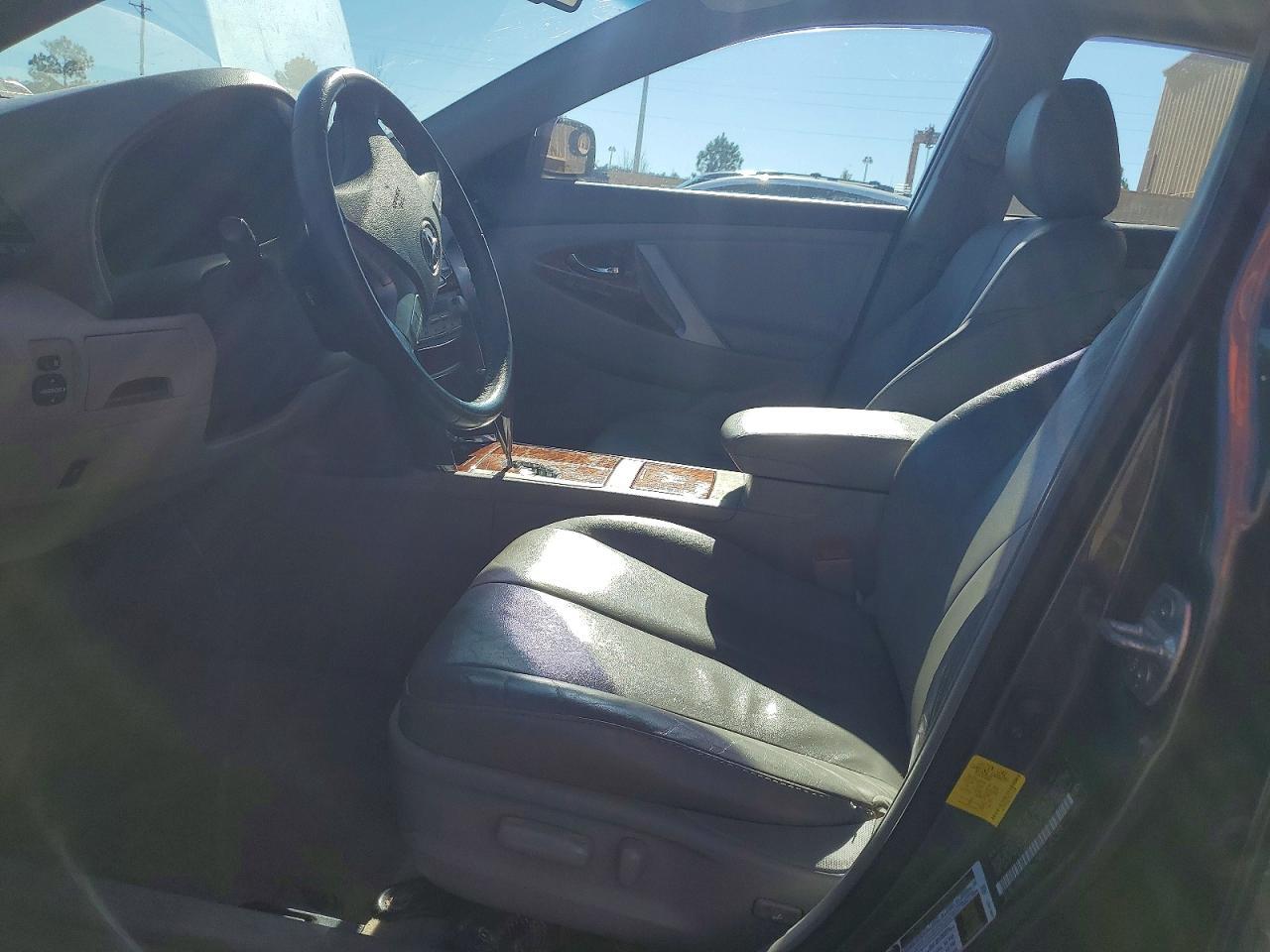 2011 Toyota Camry Base - Image 7