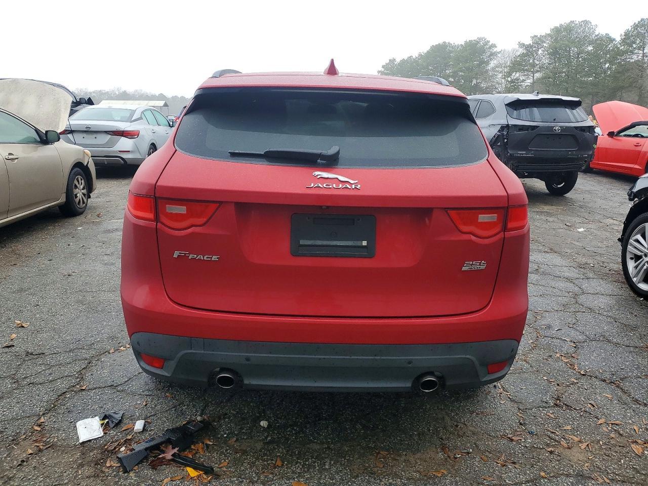 2018 Jaguar F-Pace Prestige - Image 6