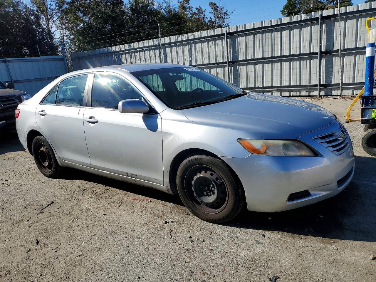 2007 Toyota Camry Ce - Image 4