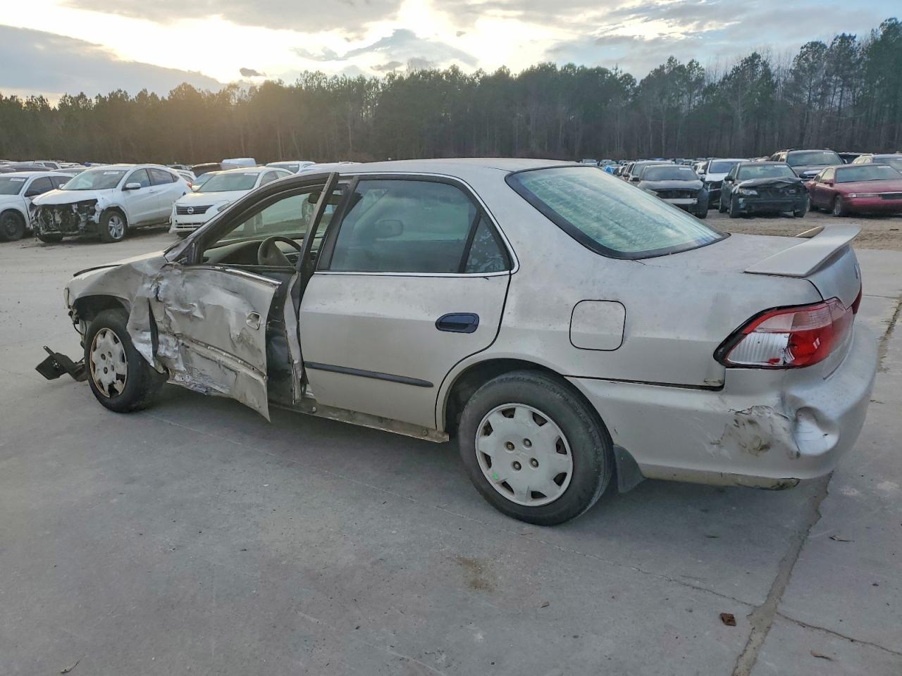 1998 Honda Accord Lx - Фото 2