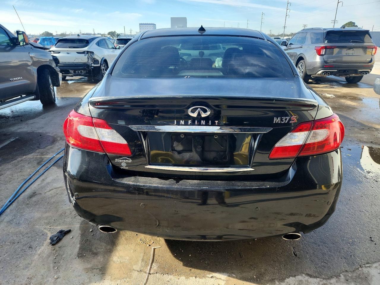 2013 Infiniti M37 - Image 6