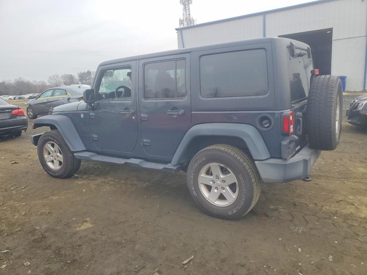 2016 Jeep Wrangler Unlimited Sport - Фото 2