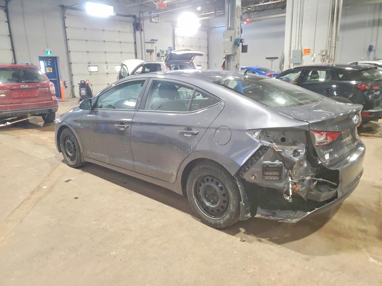 2018 Hyundai Elantra Sel - Фото 2