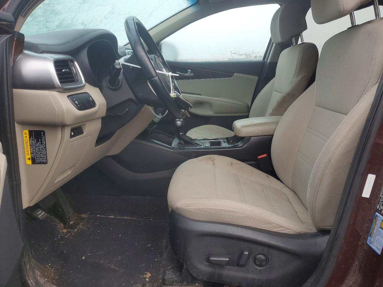 2017 Kia Sorento Lx - Image 7