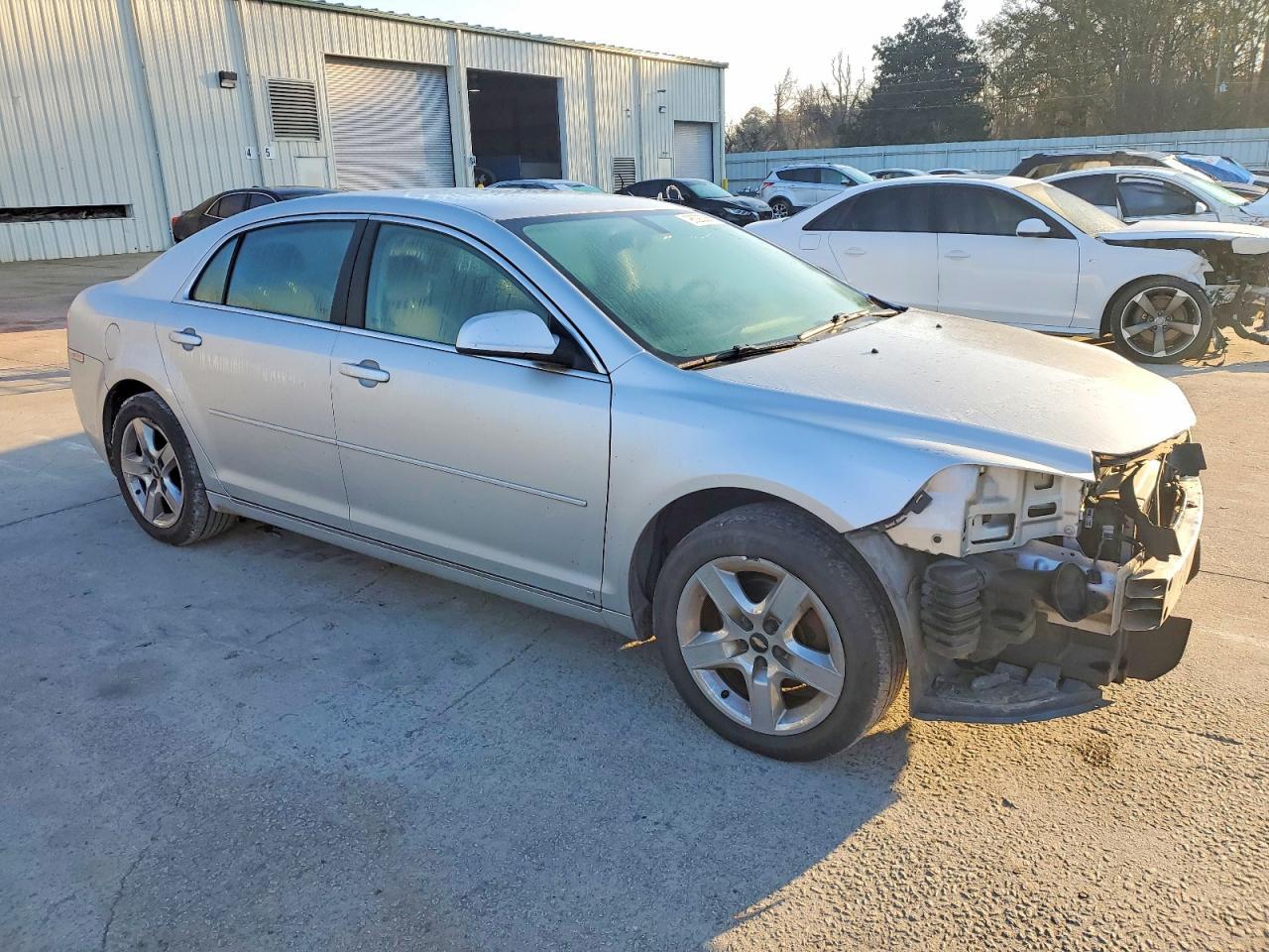 2009 Chevrolet Malibu 1Lt - Image 4