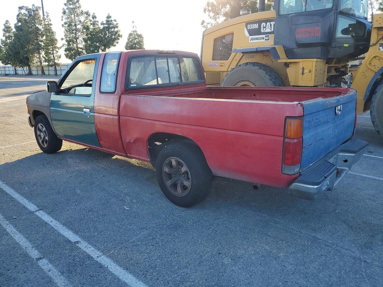 1997 Nissan Truck King Cab Se - Фото 2