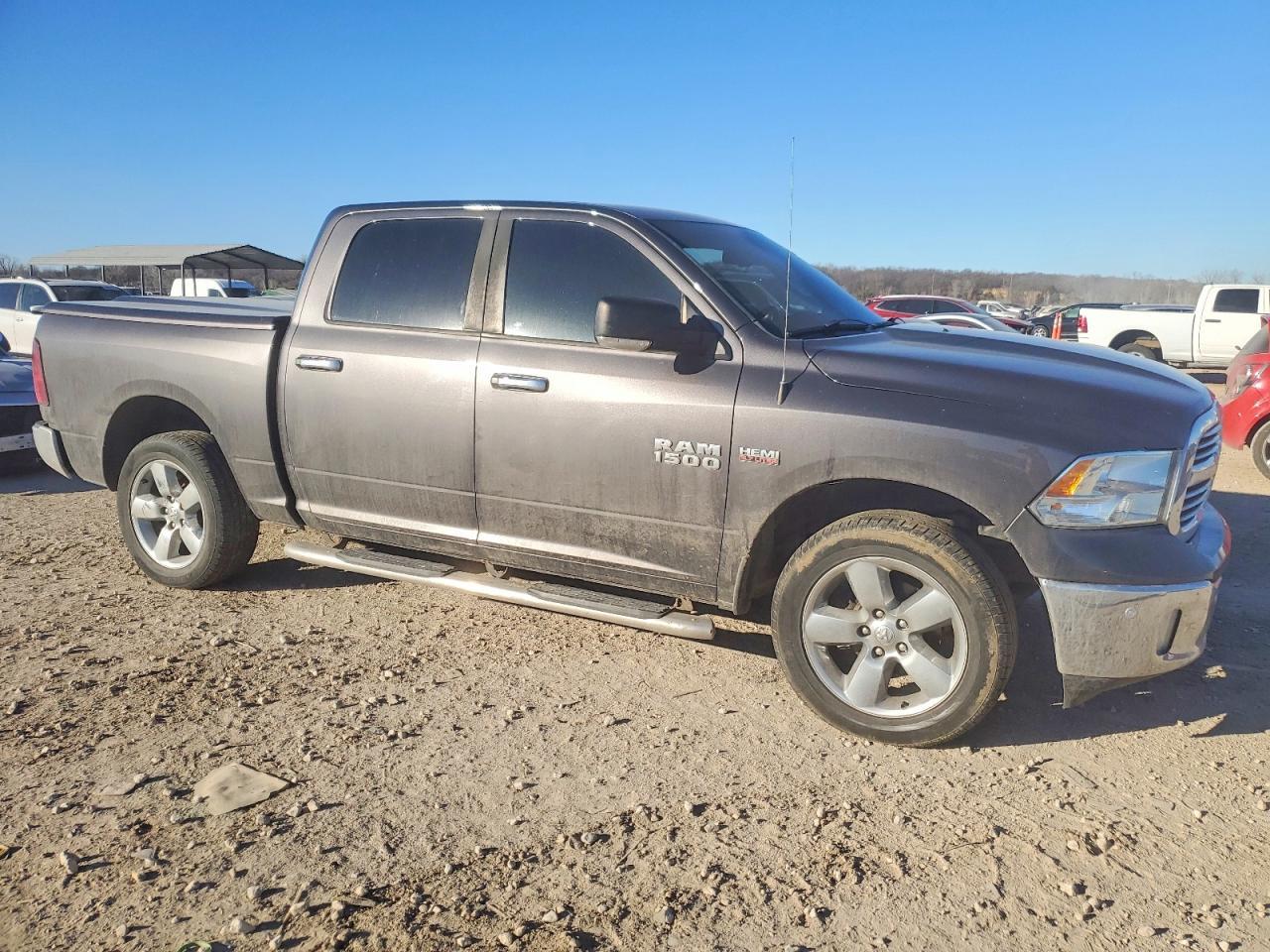 2016 Ram 1500 Slt - Image 4