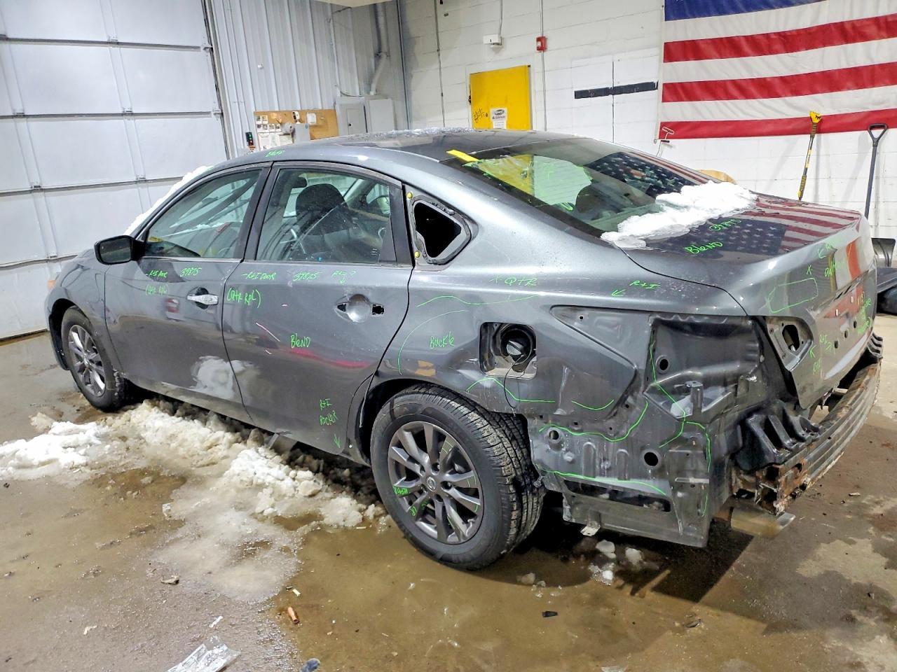 2017 Nissan Altima 2.5 - Image 2