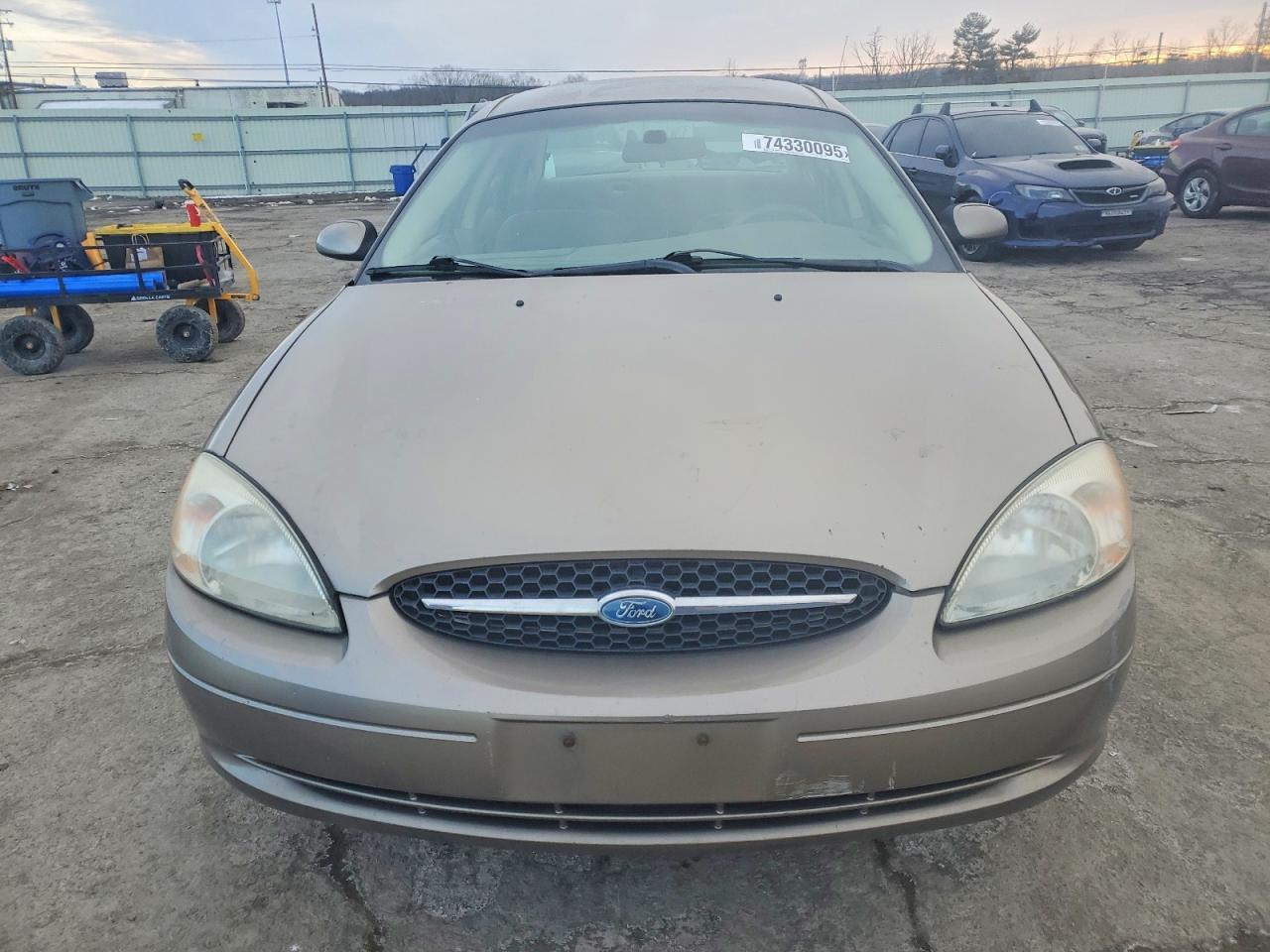 2003 Ford Taurus Se - Фото 5