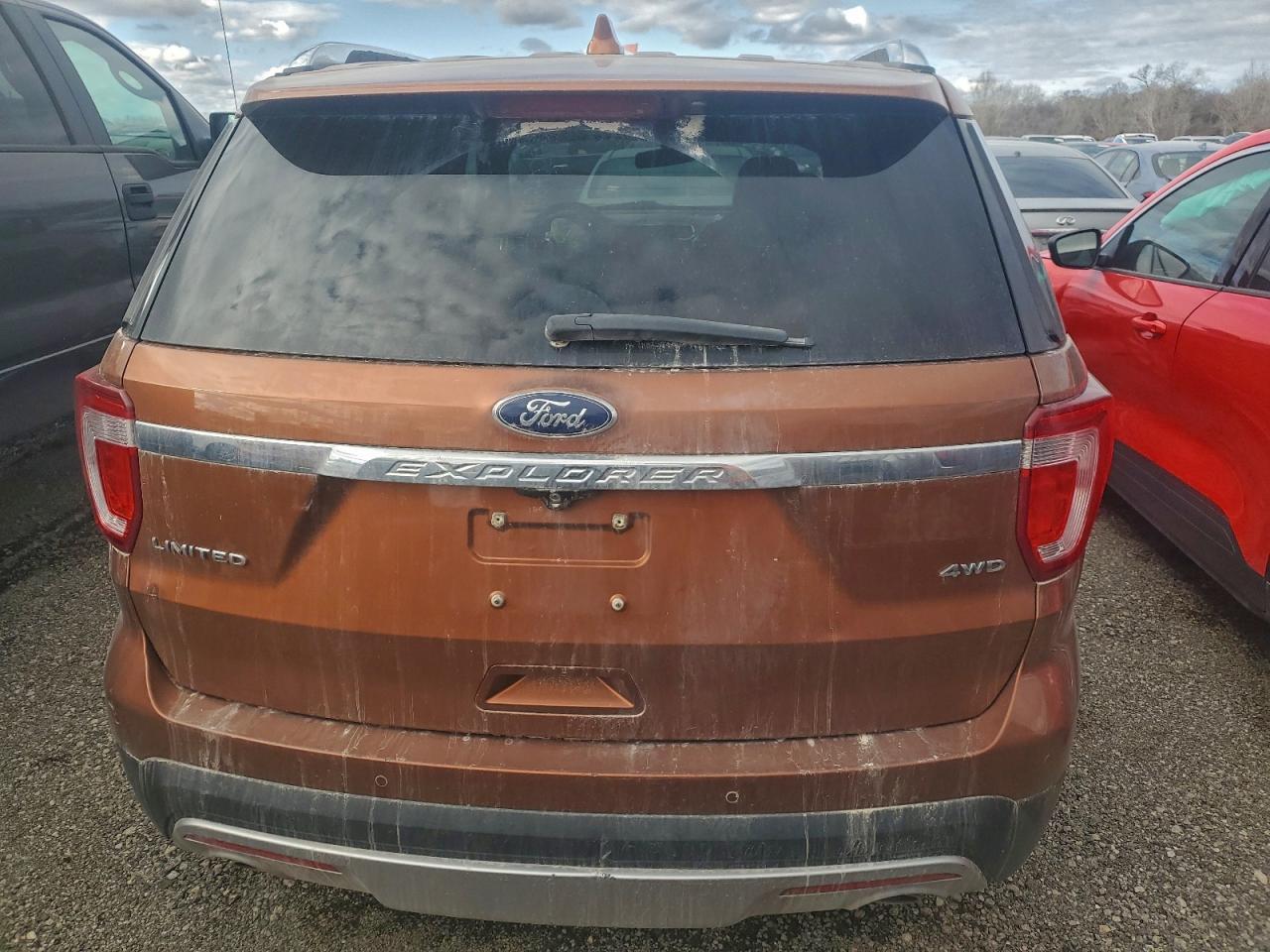 2017 Ford Explorer Limited - Фото 6