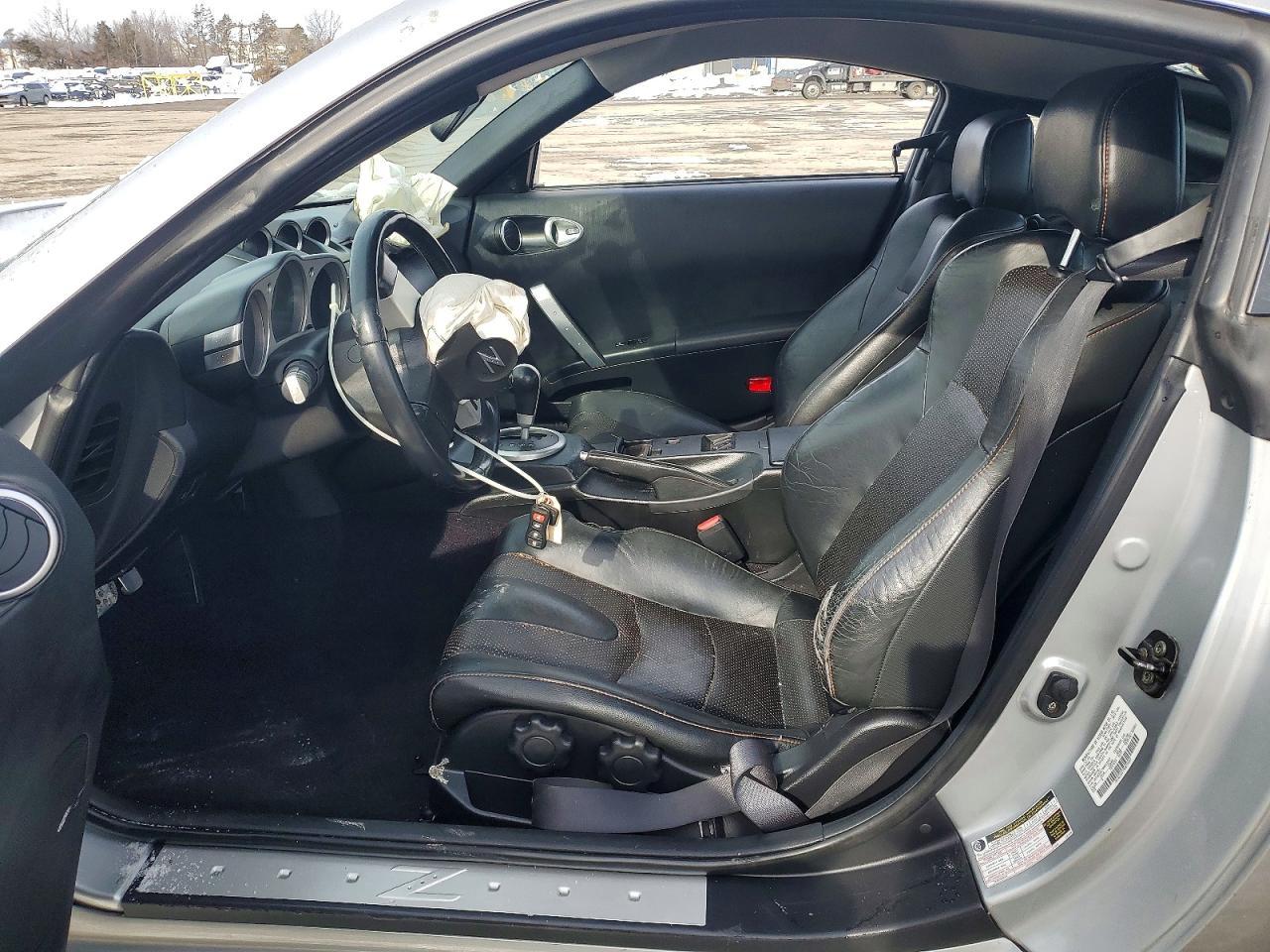 2005 Nissan 350Z Base - Image 7