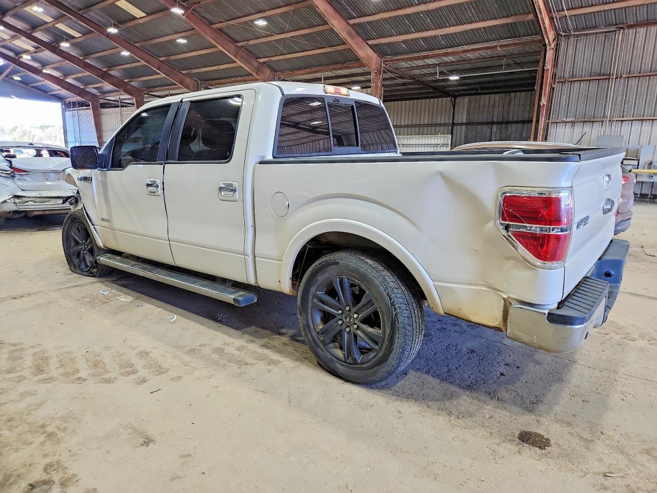 2013 Ford F150 Supercrew - Фото 2