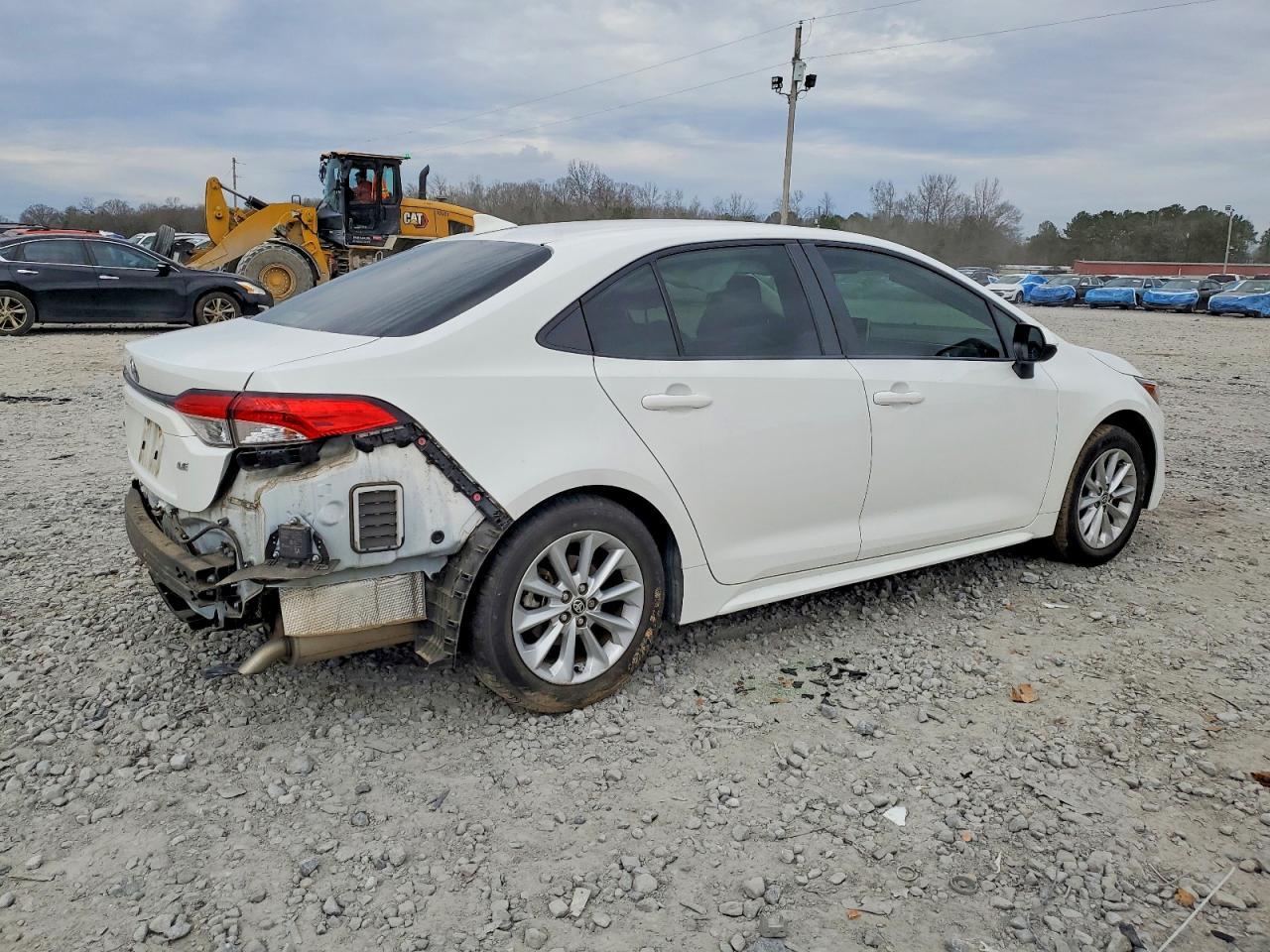 2021 Toyota Corolla Le - Фото 3