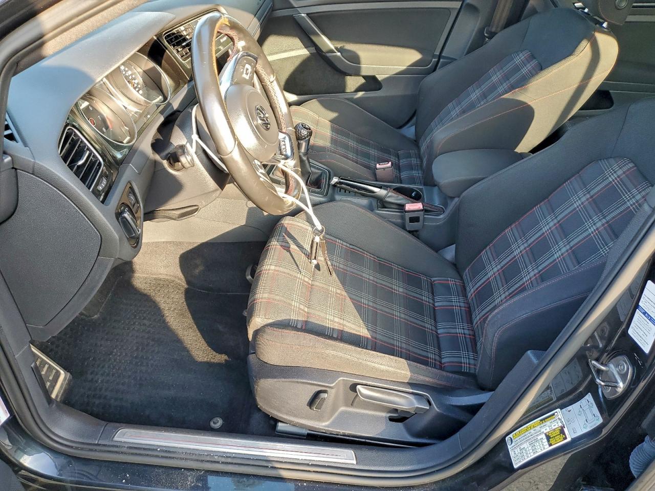 2016 Volkswagen Gti S/Se - Image 7