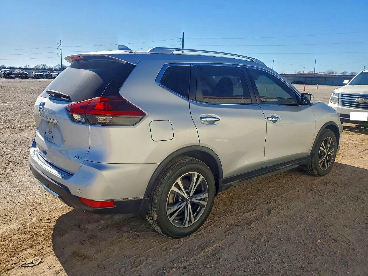 2019 Nissan Rogue S - Фото 3