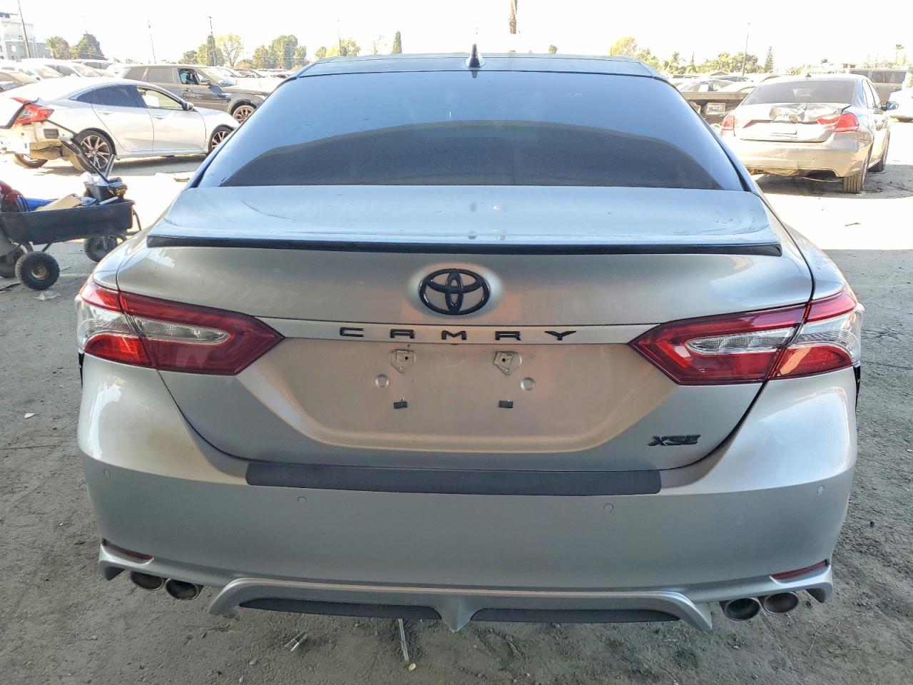 2019 Toyota Camry Xse - Image 6