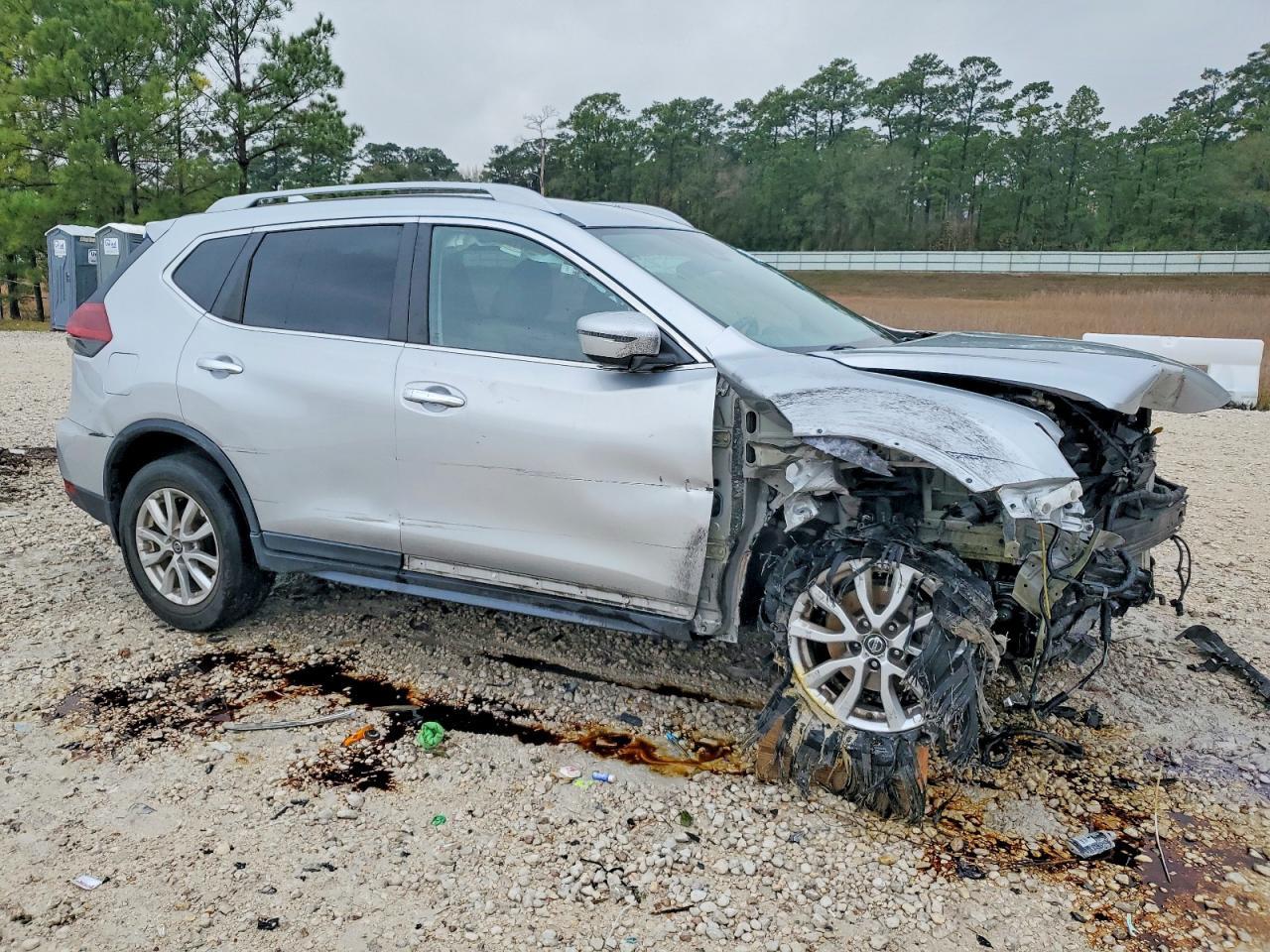 2019 Nissan Rogue S - Фото 4