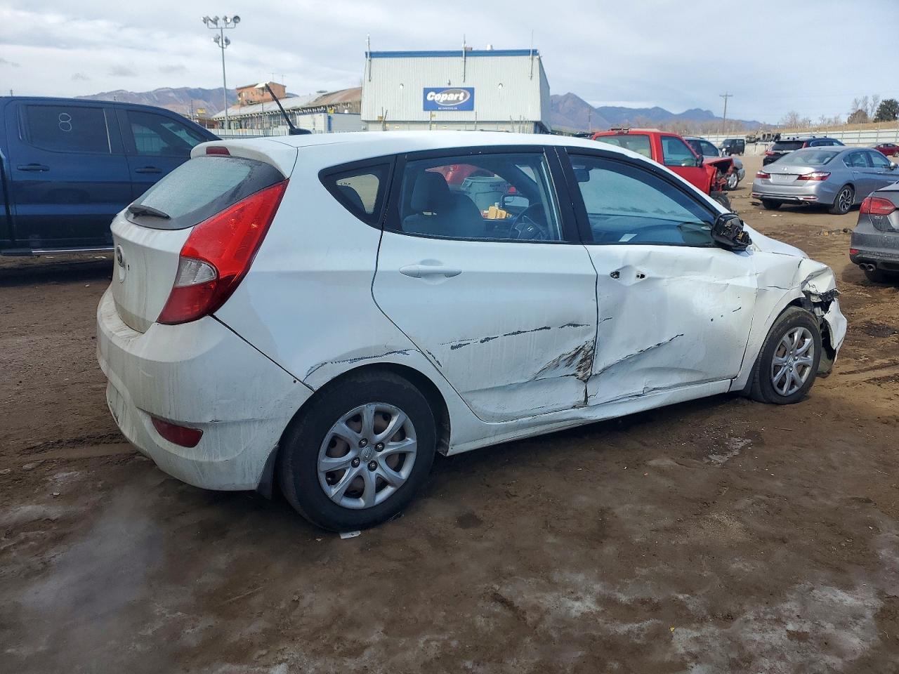 2014 Hyundai Accent Gls - Фото 3