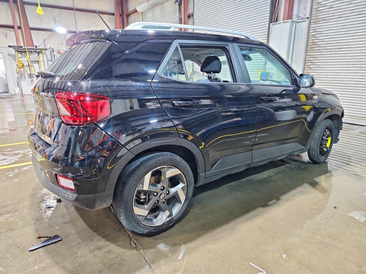 2024 Hyundai Venue Sel - Фото 3