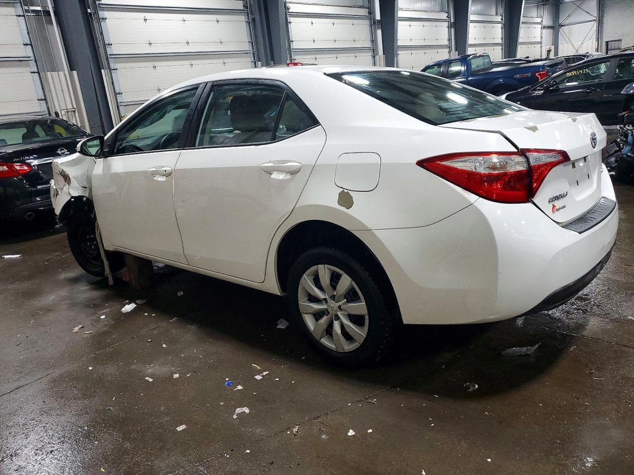 2016 Toyota Corolla L - Фото 2