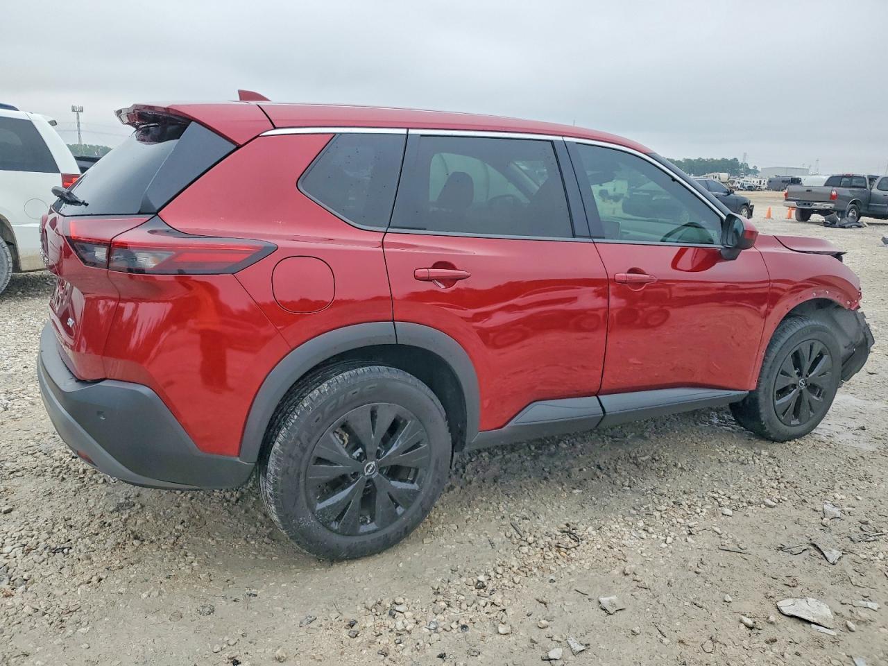 2023 Nissan Rogue Sv - Фото 3
