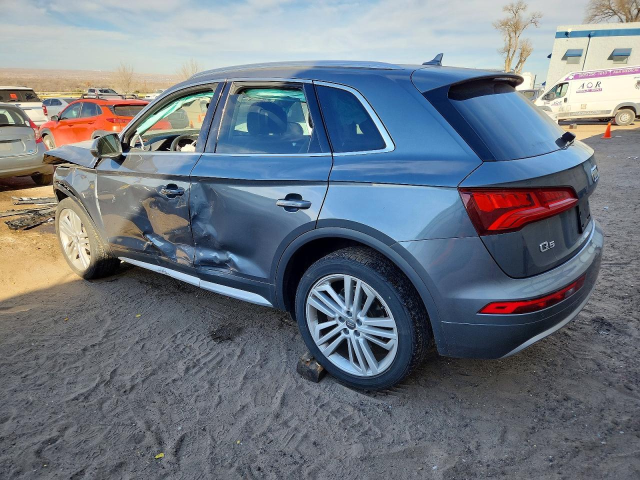 2018 Audi Q5 Premium Plus - Фото 2