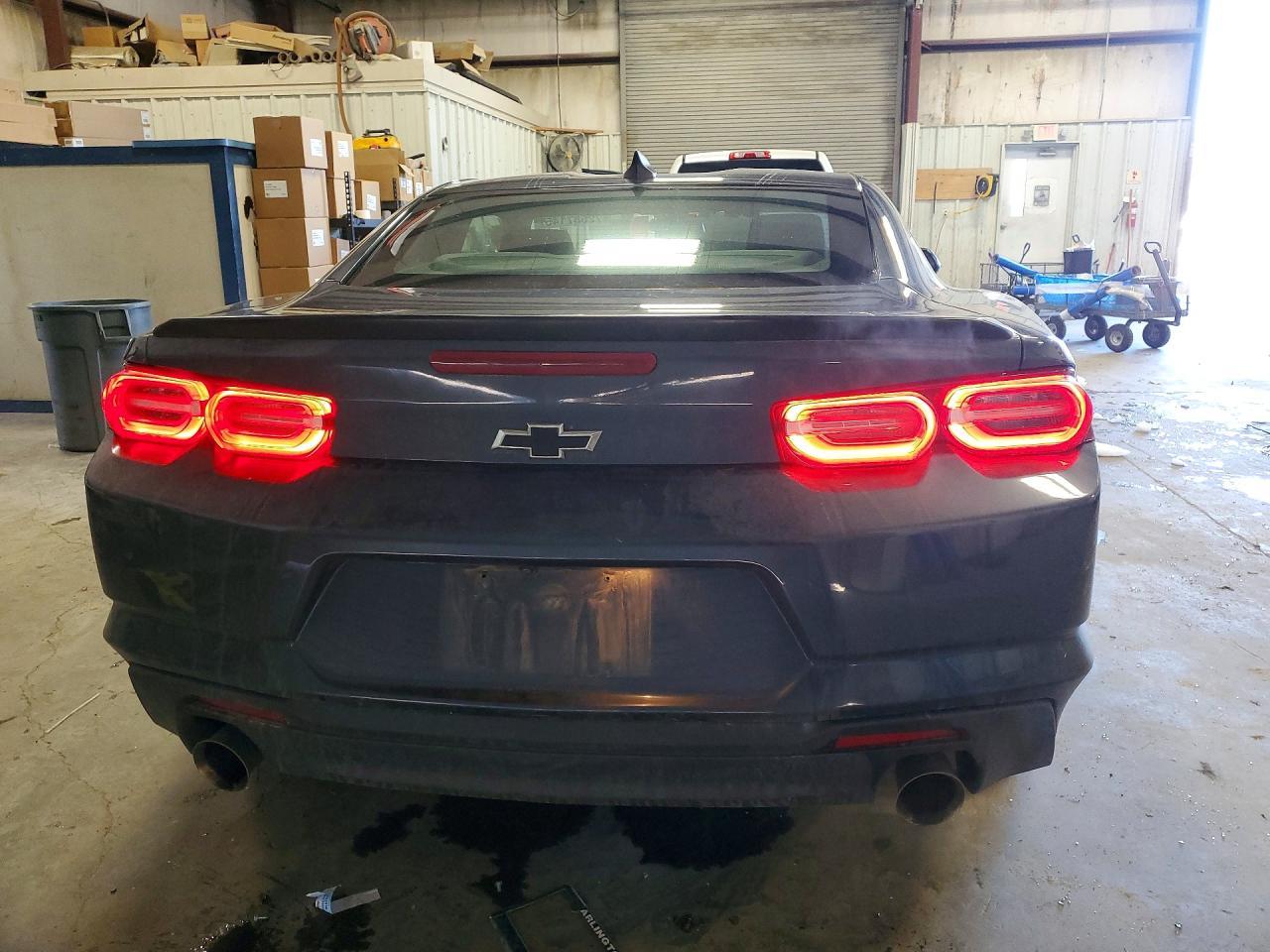 2021 Chevrolet Camaro Ls - Фото 6