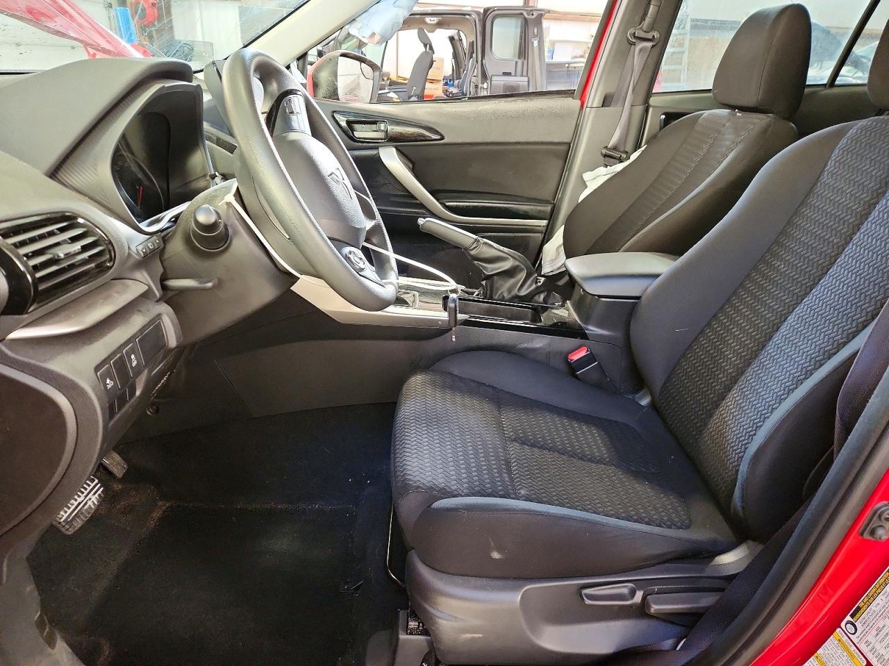 2024 Mitsubishi Eclipse Cross Es - Фото 7