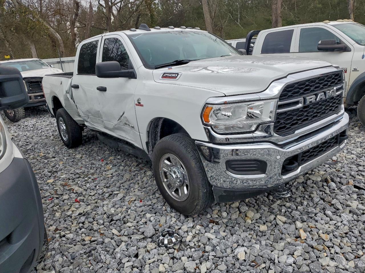 2022 Ram 2500 Tradesman - Фото 4