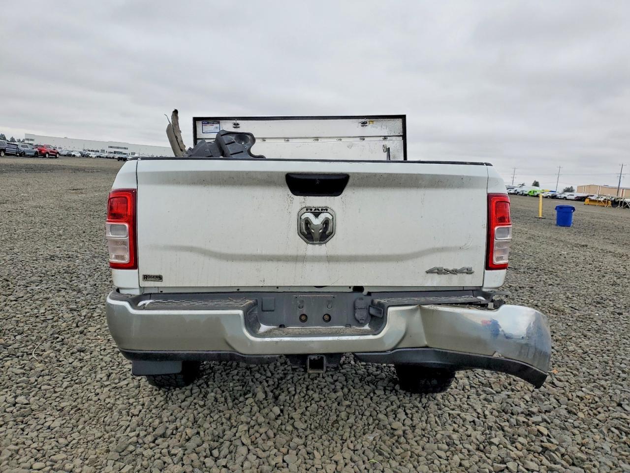 2022 Ram 2500 Tradesman - Фото 6