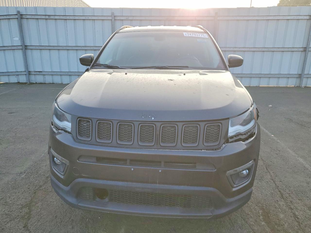 2020 Jeep Compass Latitude - Фото 5