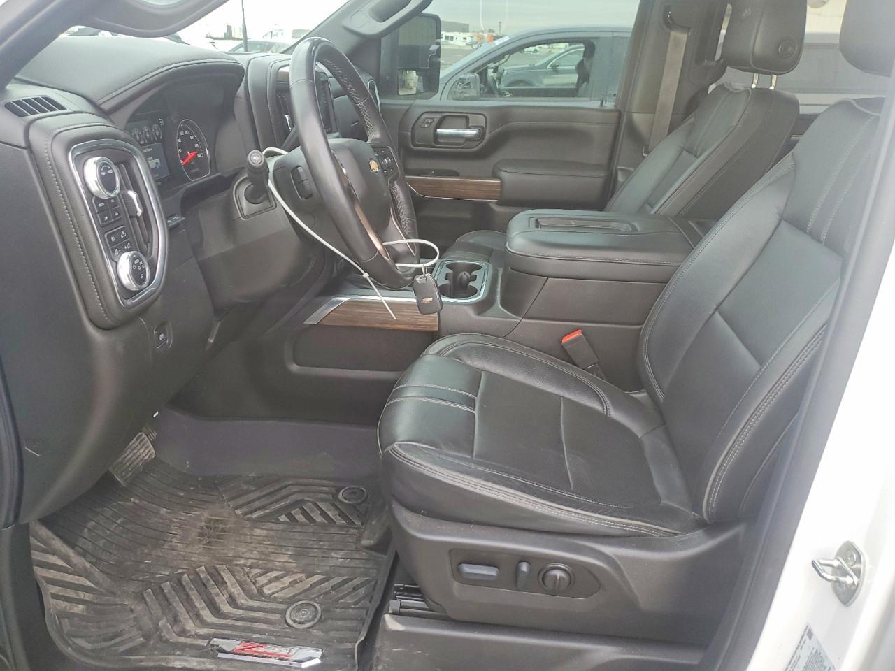 2022 Chevrolet Silverado K2500 High Country - Фото 7