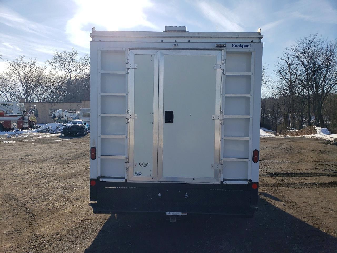 2025 Ford Econoline E350 Utility Van - Фото 6