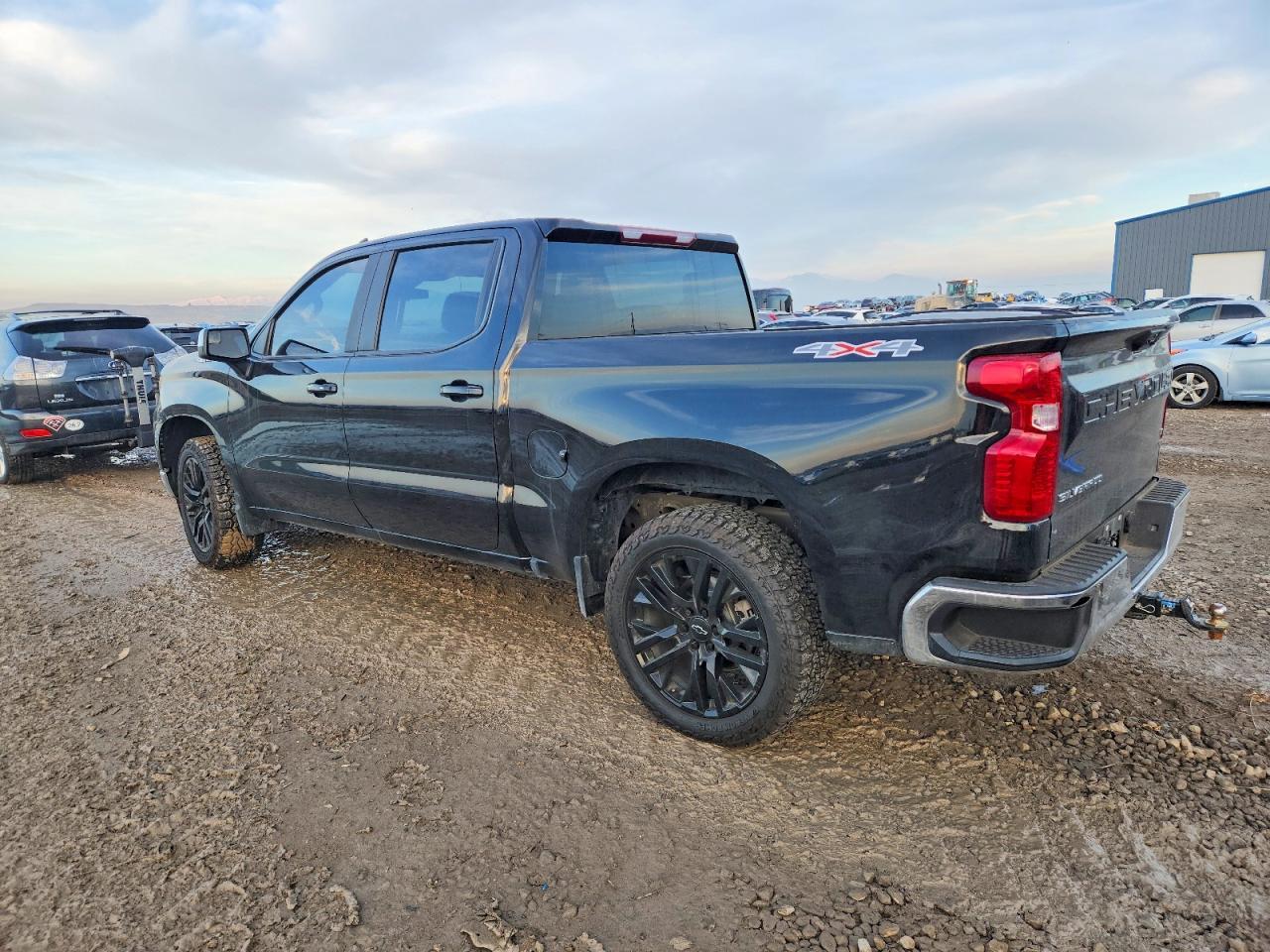 2022 Chevrolet Silverado K1500 Lt - Image 2
