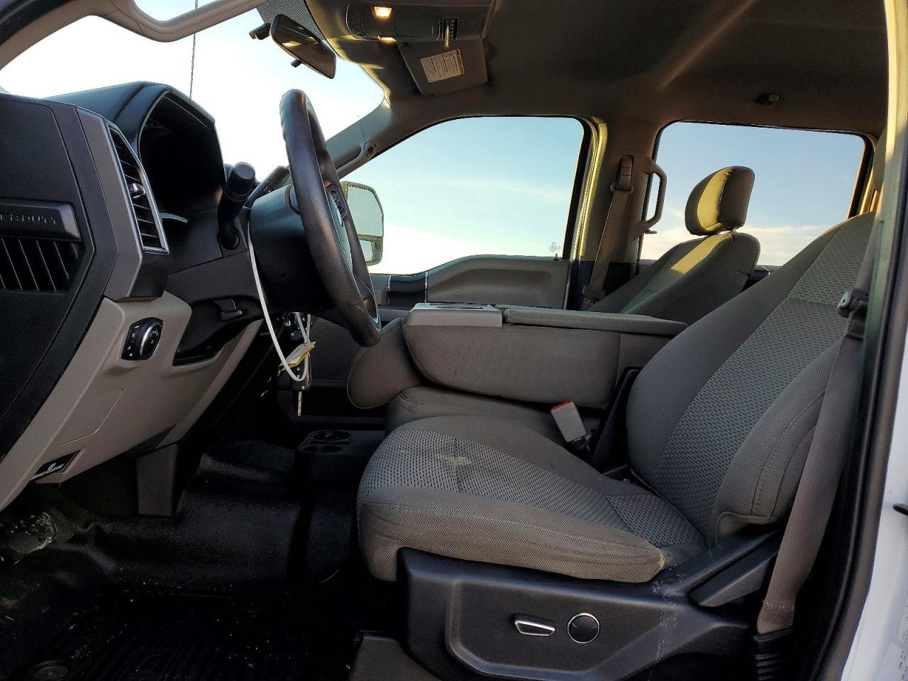 2018 Ford F250 Super Duty - Image 7