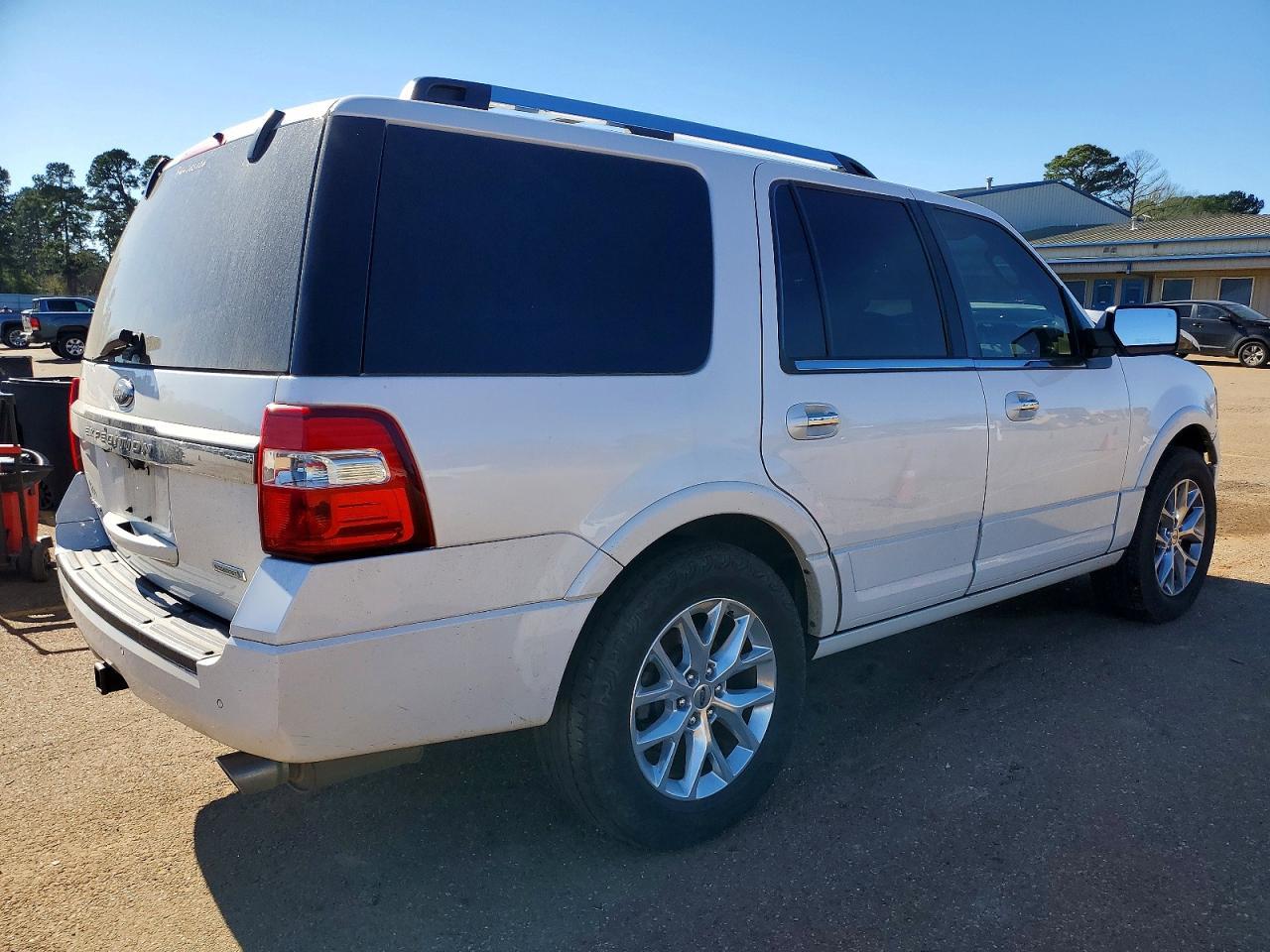2017 Ford Expedition Limited - Image 3