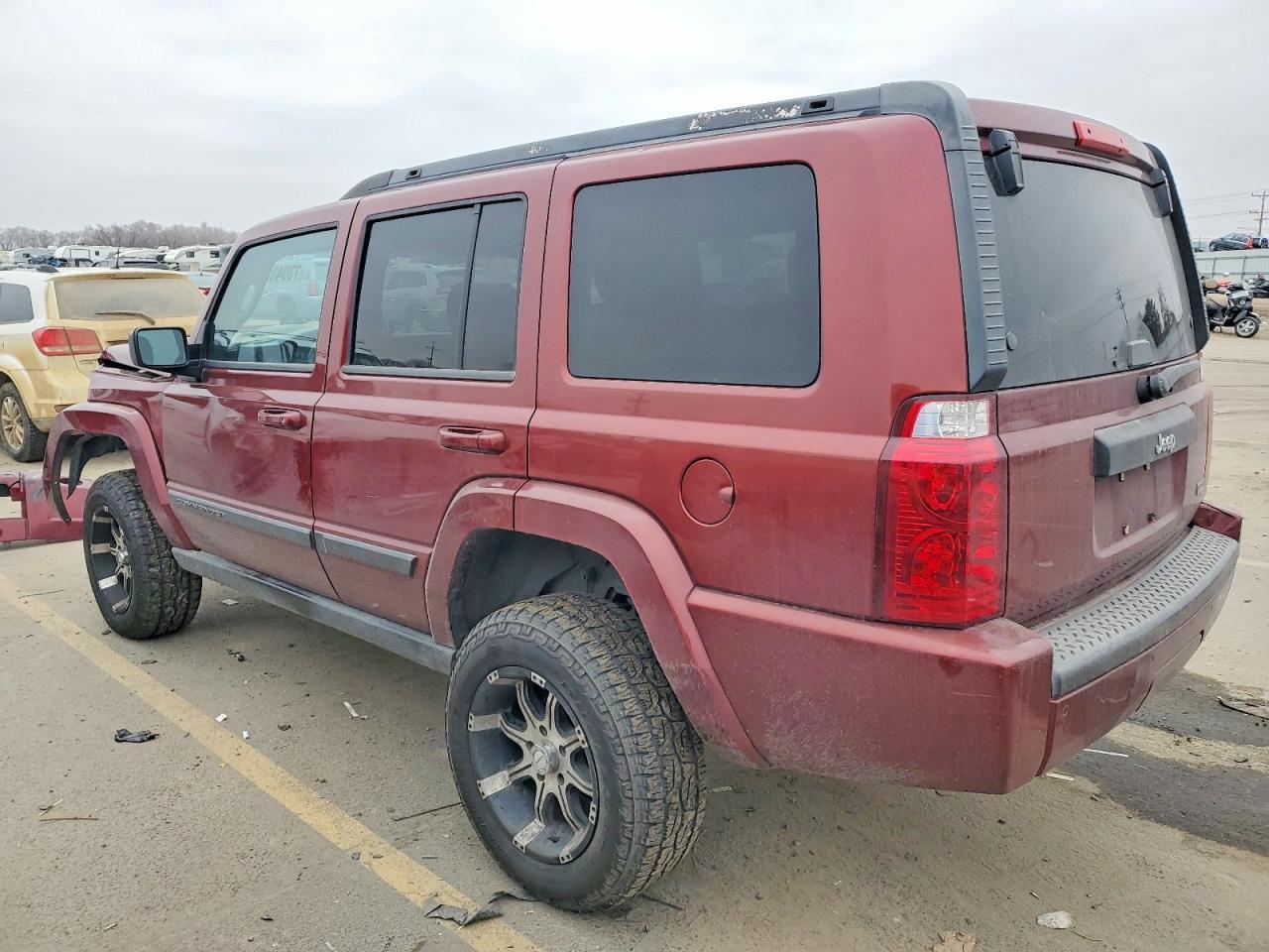 2007 Jeep Commander - Фото 2