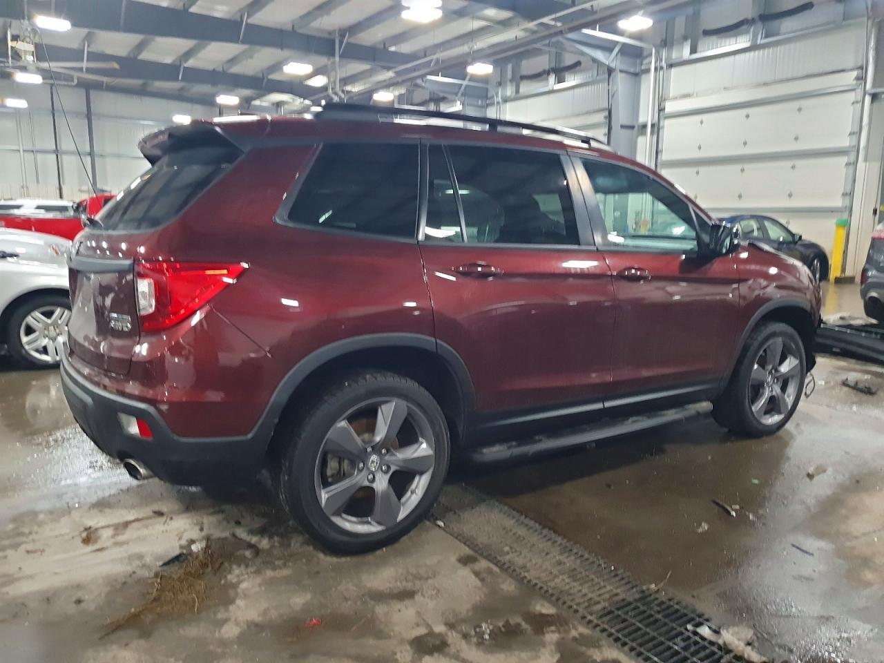 2021 Honda Passport Touring - Фото 3