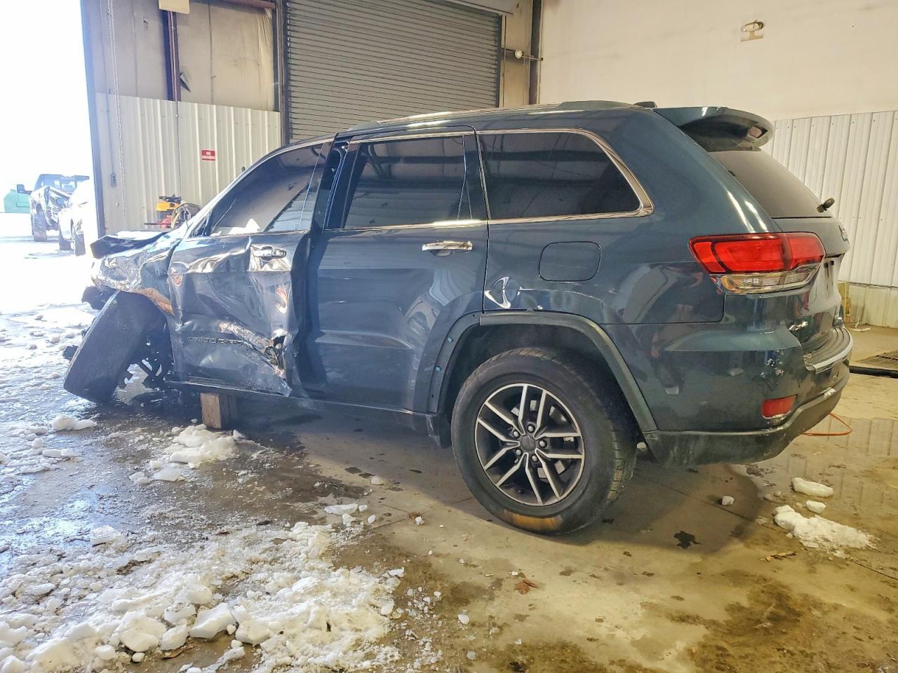 2021 Jeep Grand Cherokee Limited - Image 2