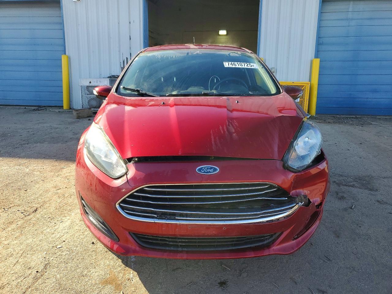 2014 Ford Fiesta Se - Фото 5
