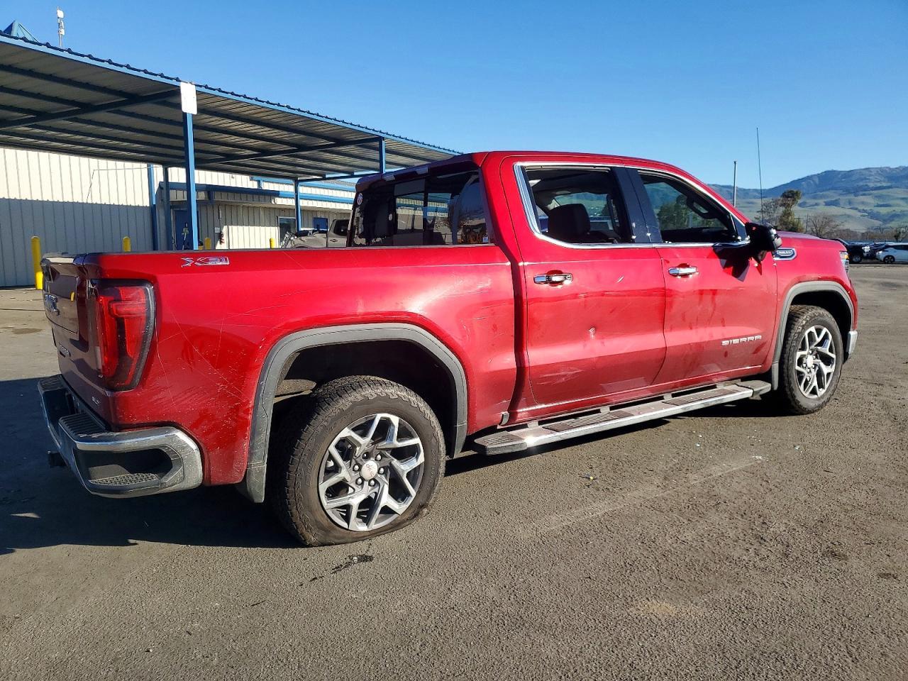 2025 GMC Sierra K1500 Slt - Image 3