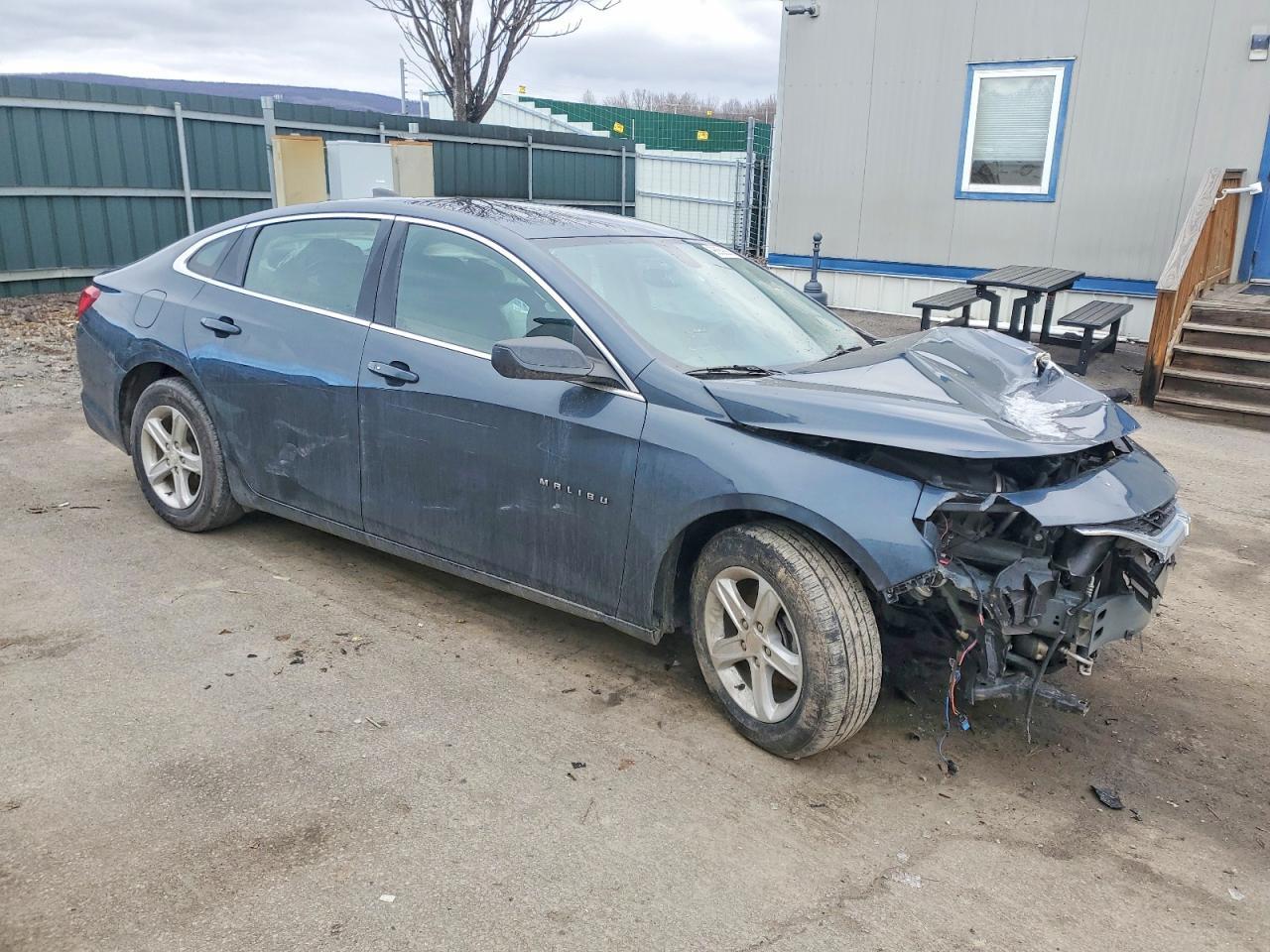 2020 Chevrolet Malibu Ls - Фото 4