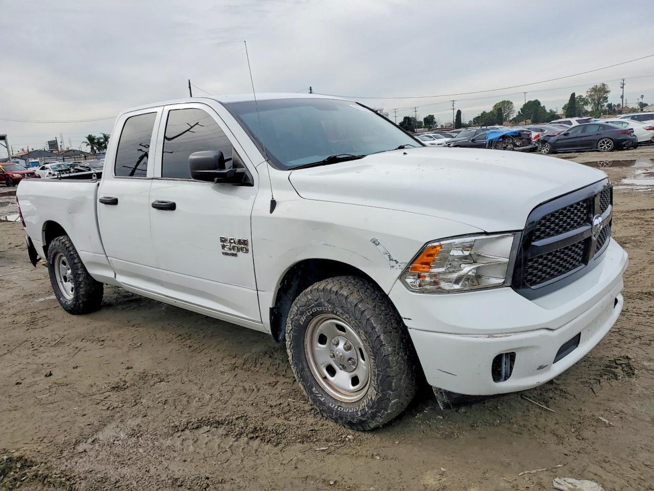 2019 Ram 1500 Classic Tradesman - Фото 4