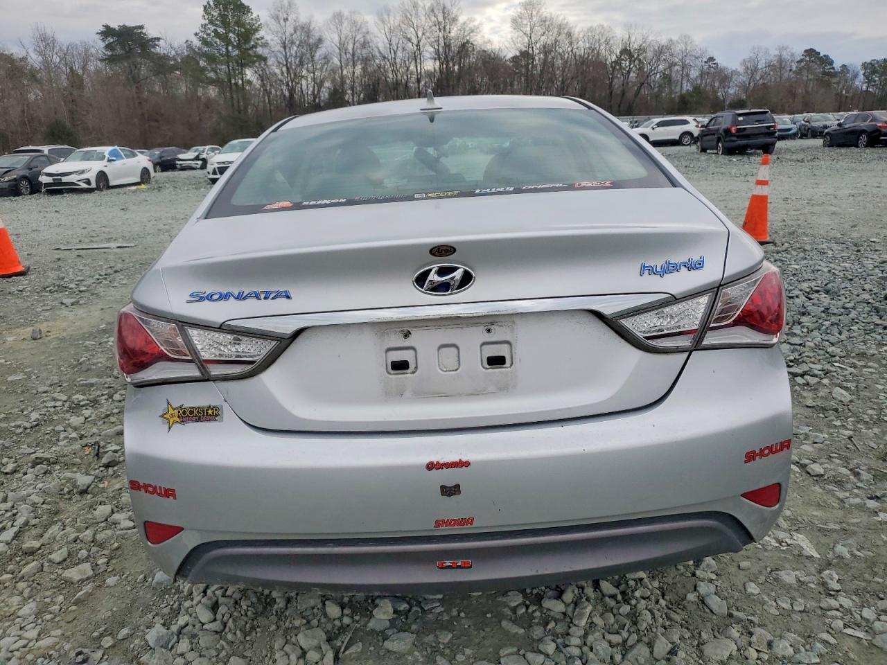 2012 Hyundai Sonata Hybrid - Image 6