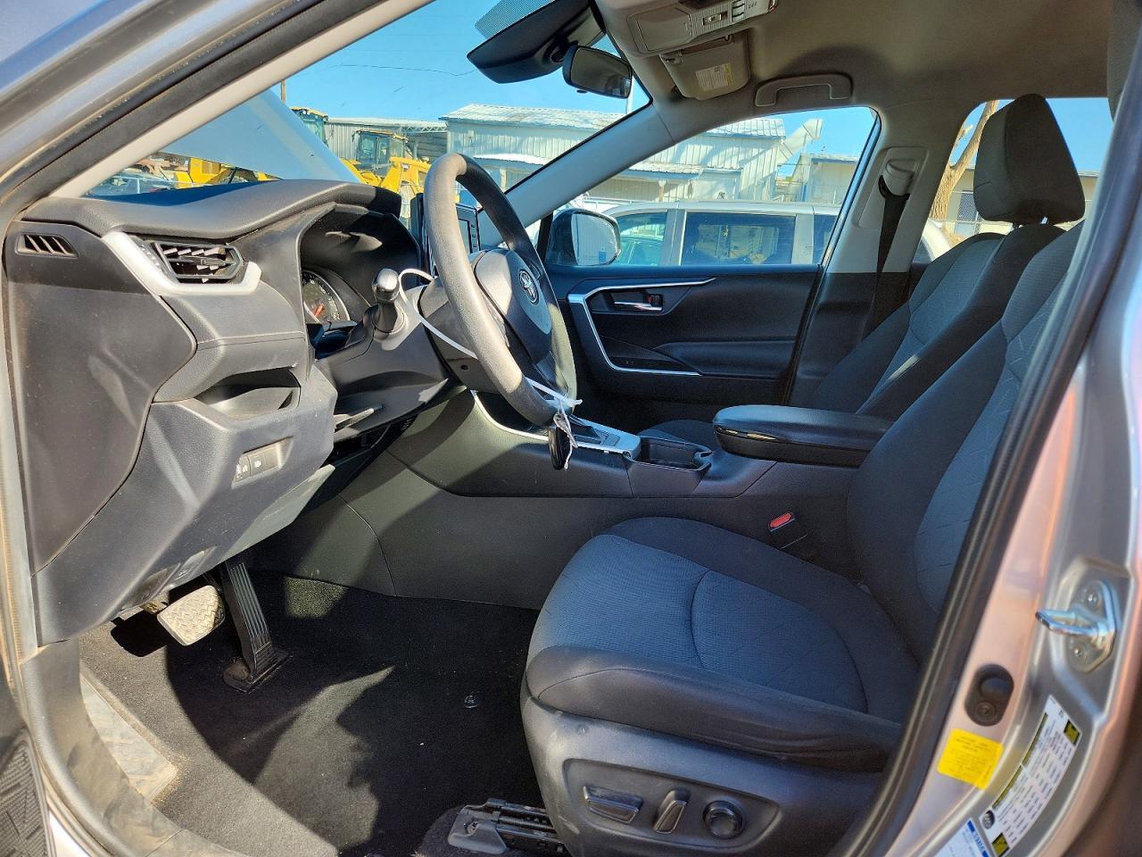 2020 Toyota Rav4 Xle - Image 7