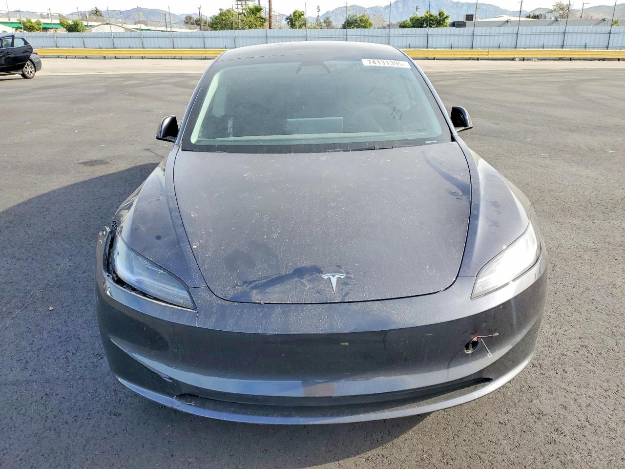 2024 Tesla Model 3 - Фото 5